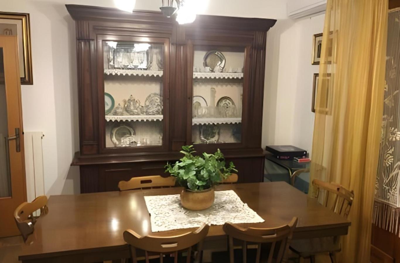 Guest House Benvenuti - Casa Vacanze Toscana تشيزينا المظهر الخارجي الصورة